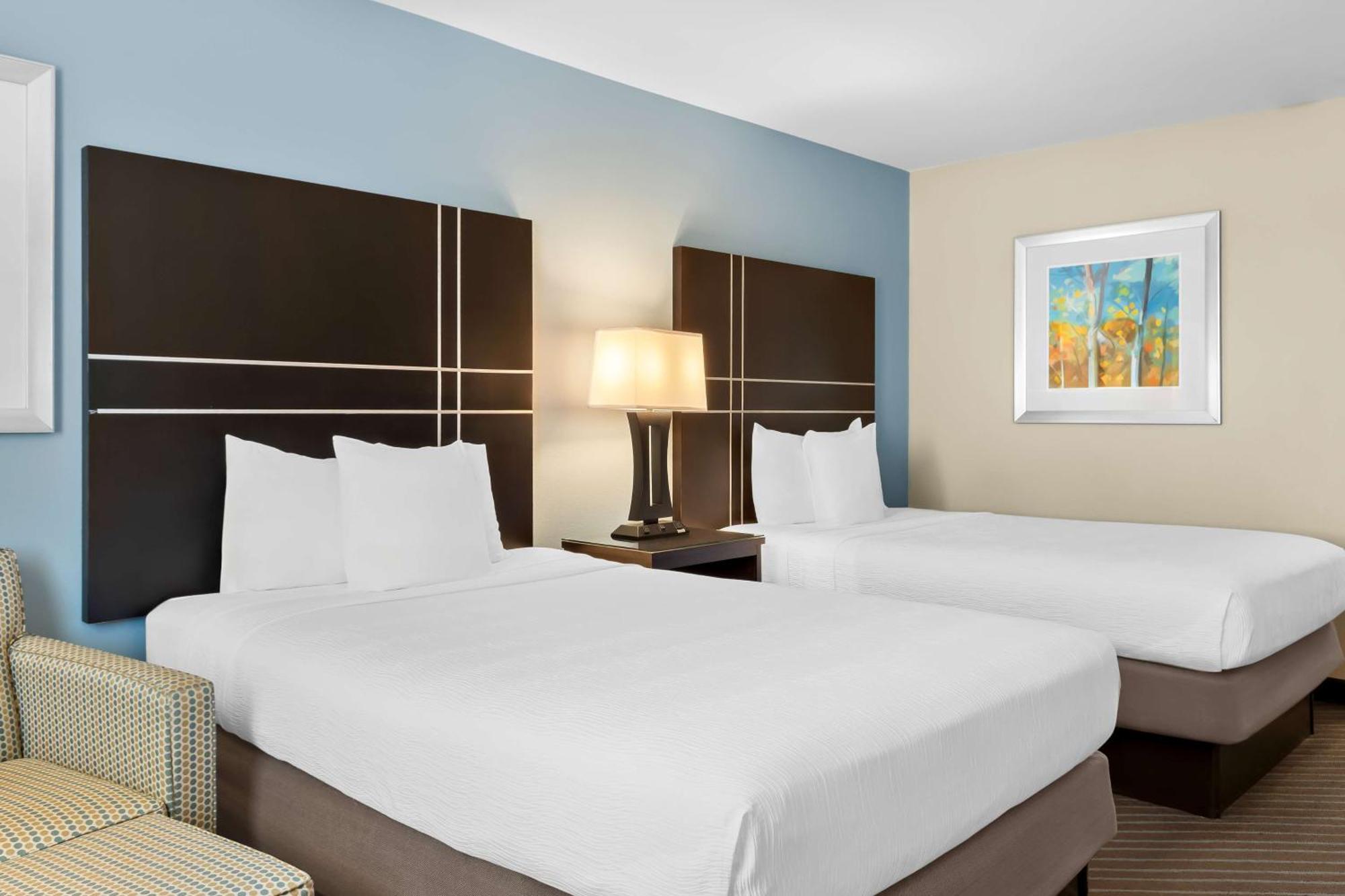 Best Western Newport Inn Bagian luar foto